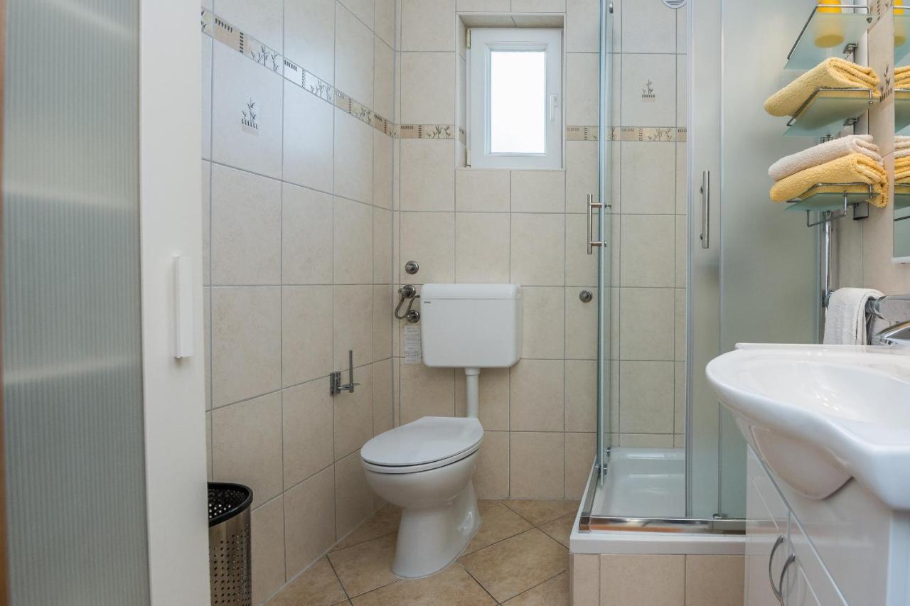 Apartments Sarlija Vir Dış mekan fotoğraf