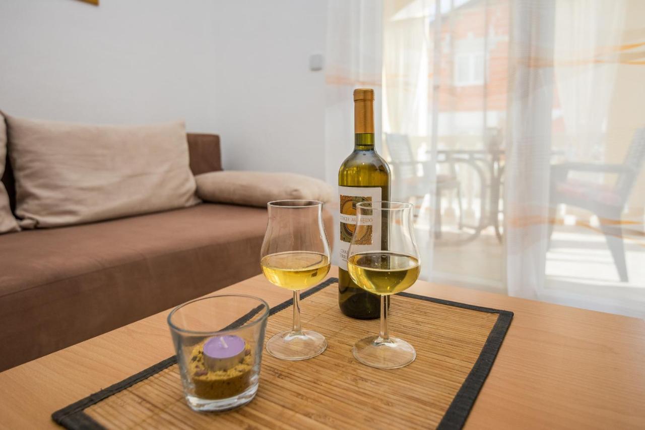 Apartments Sarlija Vir Dış mekan fotoğraf