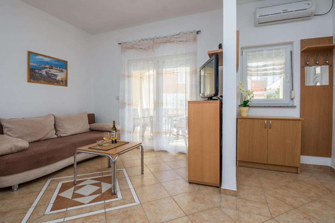 Apartments Sarlija Vir Dış mekan fotoğraf