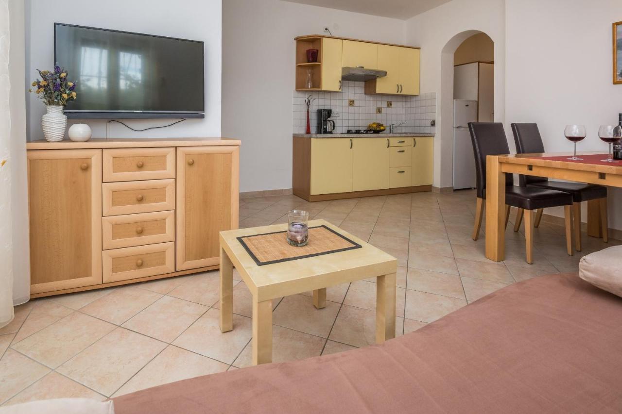 Apartments Sarlija Vir Dış mekan fotoğraf